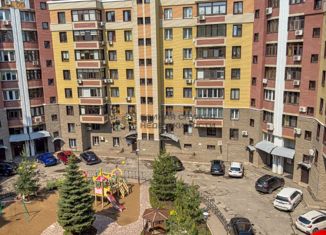 Сдача в аренду 4-ком. квартиры, 120 м2, Уфа, улица Рихарда Зорге, 64, Октябрьский район