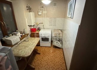 Продажа трехкомнатной квартиры, 40 м2, поселок городского типа Карабаш, Комсомольская улица, 16А