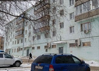 Двухкомнатная квартира в аренду, 42 м2, Кировская область, улица Карла Маркса, 38
