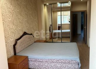 Сдается двухкомнатная квартира, 60.5 м2, Владивосток, проспект 100-летия Владивостока, 84А, Советский район