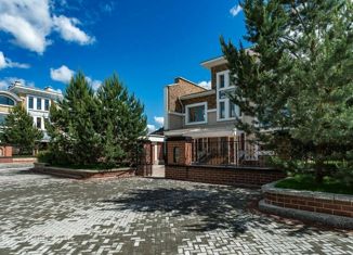 Продам таунхаус, 630 м2, деревня Семенково