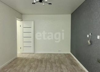 Продажа 2-ком. квартиры, 49.1 м2, Артём, улица Куйбышева, 10А