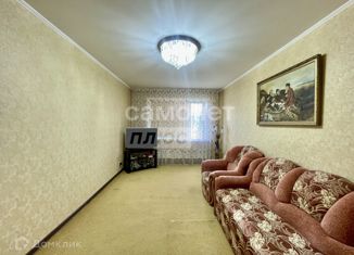 Продается 2-ком. квартира, 48.5 м2, Тюменская область, улица Изыскателей, 36А