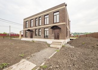 Продаю таунхаус, 140 м2, посёлок Октябрьский, Весенняя улица, 34