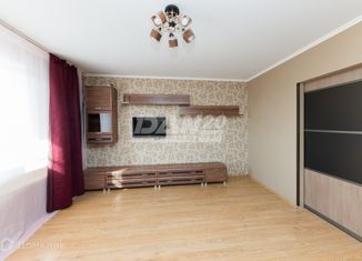 Продаю 1-ком. квартиру, 40 м2, Челябинск, Кыштымская улица, 10А