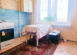 Продам 2-ком. квартиру, 47 м2, Тейково, улица Новоженова, 1А