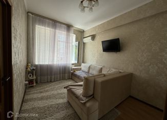 Продажа 1-ком. квартиры, 33 м2, Ялта, Загородная улица, 17В