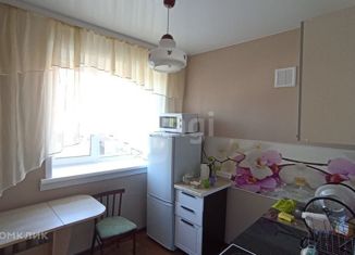 Сдаю в аренду 2-ком. квартиру, 45 м2, Бердск, улица Кирова, 11