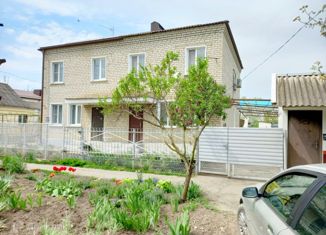 Продаю таунхаус, 100 м2, станица Полтавская, Красная улица, 131