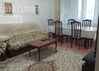 Продается трехкомнатная квартира, 70.2 м2, Чечня, улица Хамзата У. Орзамиева, 32