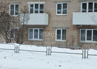 Трехкомнатная квартира на продажу, 61.4 м2, Кыштым, Каолиновая улица, 16