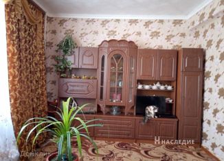 Продам 3-ком. квартиру, 65.7 м2, поселок Углегорский, улица Нечаева, 5