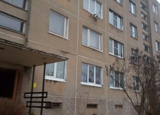 Продам 3-комнатную квартиру, 68 м2, деревня Кощино, улица Дружбы, 2