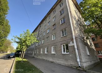 Продается 2-комнатная квартира, 41.9 м2, Санкт-Петербург, Широкая улица, 8