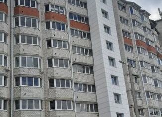 Продаю 2-ком. квартиру, 77 м2, Йошкар-Ола, Красноармейская улица, 98Б, микрорайон Гомзово