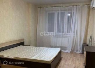 1-комнатная квартира в аренду, 45 м2, Краснодар, улица имени Симиренко, 37к2