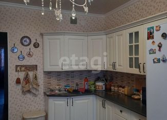 Продажа 2-ком. квартиры, 62 м2, Якутск, улица Свердлова, 9/1, ЖК Мир