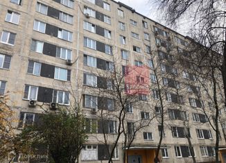 Продается трехкомнатная квартира, 50 м2, Москва, улица Гурьянова, 39, станция Люблино
