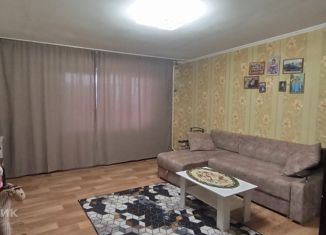 Продаю двухкомнатную квартиру, 75 м2, Ейск, Пионерская улица, 2А