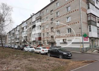 Продам четырехкомнатную квартиру, 101 м2, Соликамск, Северная улица, 43Б