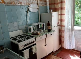 Продаю 2-ком. квартиру, 49 м2, Симферополь, улица Героев Сталинграда, 29, Железнодорожный район