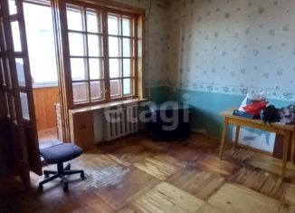 Продам 5-ком. квартиру, 90.1 м2, Саранск, Коммунистическая улица, 16