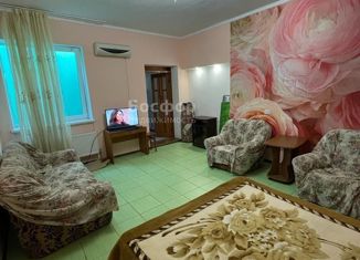 1-комнатная квартира в аренду, 60 м2, Крым, улица Федько, 107