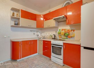 Продаю двухкомнатную квартиру, 62.2 м2, Вологда, улица Текстильщиков, 13, 6-й микрорайон