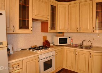 Продажа 2-ком. квартиры, 44 м2, Коммунар, Пионерская улица, 11