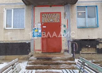 Продам 1-комнатную квартиру, 32.8 м2, поселок Зимитицы, посёлок Зимитицы, 4