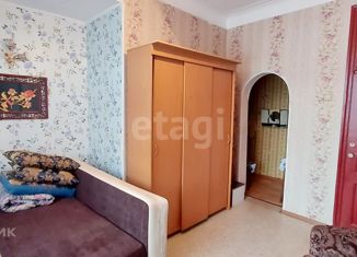 Продается 2-ком. квартира, 36.6 м2, Кемерово, улица 40 лет Октября, 10