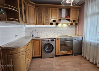 Продажа двухкомнатной квартиры, 53.8 м2, Артём, улица Фрунзе, 56