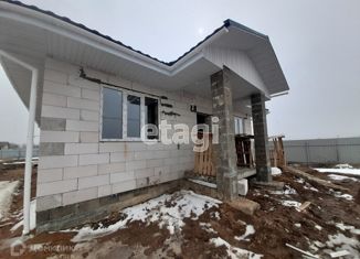 Продаю дом, 105 м2, деревня Лубня
