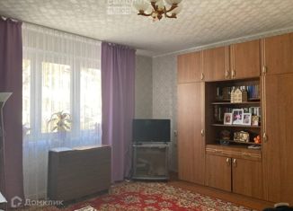 Продаю 2-комнатную квартиру, 52.4 м2, Челябинская область, улица Малышева, 13