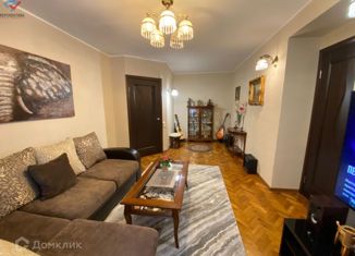 Продажа 2-ком. квартиры, 47.5 м2, Москва, улица Кутузова, 3, улица Кутузова