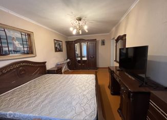 Продается 2-комнатная квартира, 52.9 м2, Владикавказ, улица Бзарова, 13, Промышленный округ
