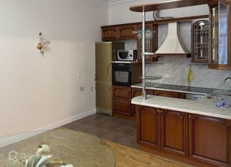 Многокомнатная квартира в аренду, 204 м2, Санкт-Петербург, Суворовский проспект, 40, муниципальный округ Смольнинское