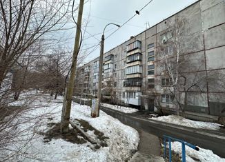 Трехкомнатная квартира на продажу, 67.3 м2, Челябинск, Колхозная улица, 31