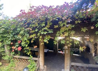 Продается дом, 196 м2, село Непряхино, Уютная улица, 2