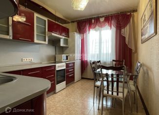 2-ком. квартира в аренду, 65 м2, Новосибирск, улица Галущака, 4, улица Галущака