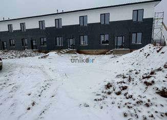 Продаю таунхаус, 120 м2, Мелеуз, 32-й микрорайон, 19