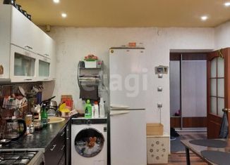 Продается трехкомнатная квартира, 65.1 м2, Тарко-Сале, улица Победы, 22А