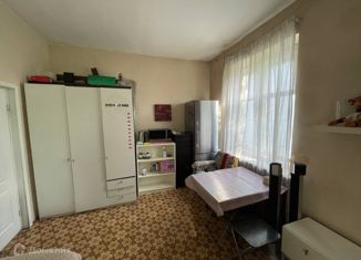 Продажа 3-ком. квартиры, 70 м2, Москва, Флотская улица, 80/7, Флотская улица