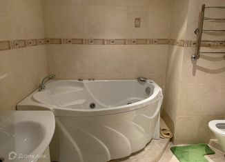 1-комнатная квартира в аренду, 54 м2, Москва, улица Клары Цеткин, 29к1, станция Красный Балтиец