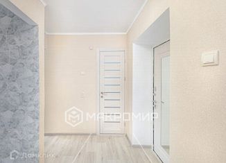 Продаю 1-ком. квартиру, 36 м2, Челябинск, Советский район, Ключевая улица, 10