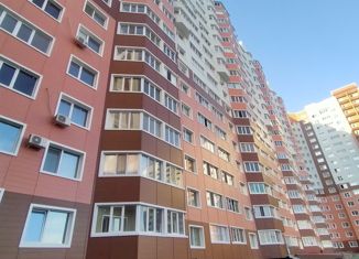 Продам 1-ком. квартиру, 36 м2, Оренбург, ЖК Победа, улица Фронтовиков, 8/3