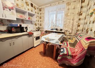 Продам 1-комнатную квартиру, 35.5 м2, Кыштым, улица Юлии Ичевой, 179