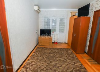 Продается 2-комнатная квартира, 42.4 м2, Краснодар, Славянская улица, Славянская улица, 44