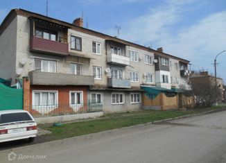 Трехкомнатная квартира на продажу, 97.3 м2, Беслан, улица Льва Толстого