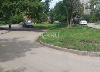 Продаю 3-комнатную квартиру, 57.1 м2, Нижний Новгород, улица Генерала Зимина, 16, метро Московская